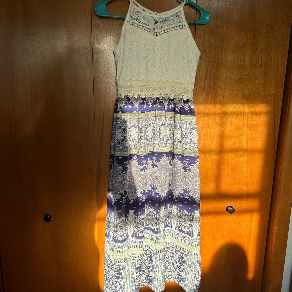 Girls long Formal dress, size 10
